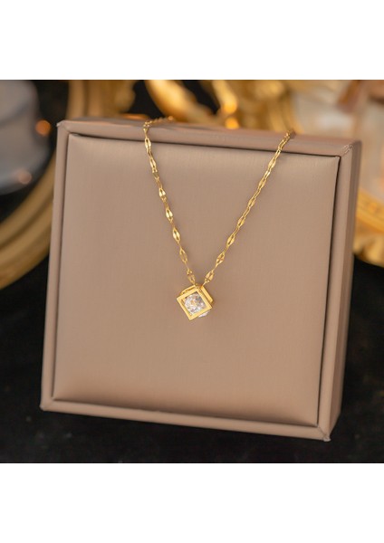 Solmayan Titanyum Çelik Kolye Kadın Kişilik Niş Tasarım Internet Ünlü Mizaç Akıllı ve Parlayan Ins Basit Bakır Kolye (Yurt Dışından)