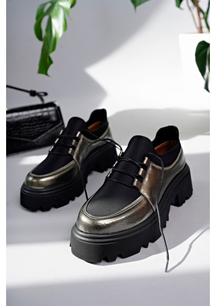 Flex Model Scuba Dalgıç Kumaş Detaylı Platin Gümüş Kırışık Rugan Bağcıklı Kadın Loafer Ayakkabı