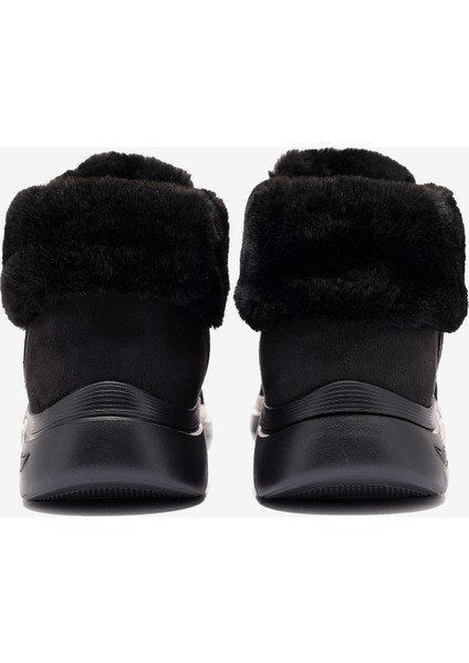 Go Walk Arch Fit 2.0 Boot - Cozy Rereat Kadın Siyah Yürüyüş Ayakkabısı 144570 Bbk