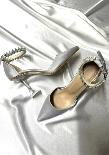 Lady Saten Gümüş Kristal Taşlı 8 cm Şeffaf Topuklu Sivri Burunlu Abiye Ayakkabı fırsatları