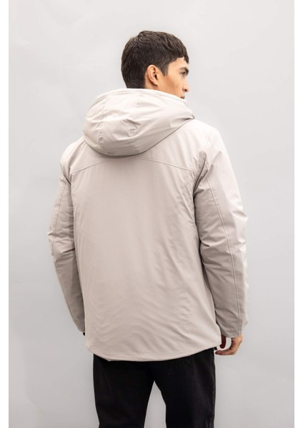 Su İtici Regular Fit Kapüşonlu Fermuarlı Mont A2620AX24WN fırsatları