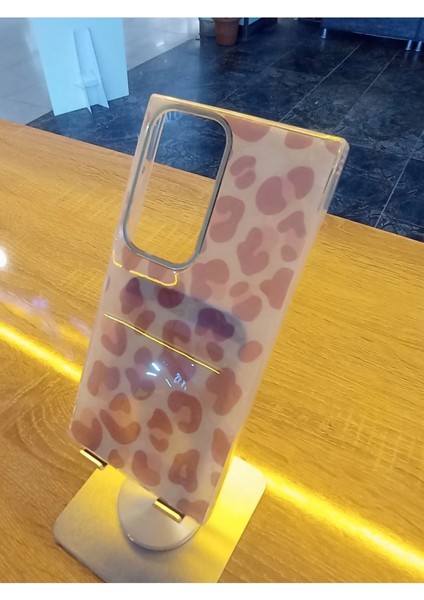 Samsung Galaxy S24 Ultra Leopar Desen Hologramlı Kılıf Darbe Korumalı Kapak modelleri