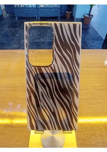 Samsung Galaxy S24 Ultra Leopar Desen Hologramlı Kılıf Darbe Korumalı Kapak