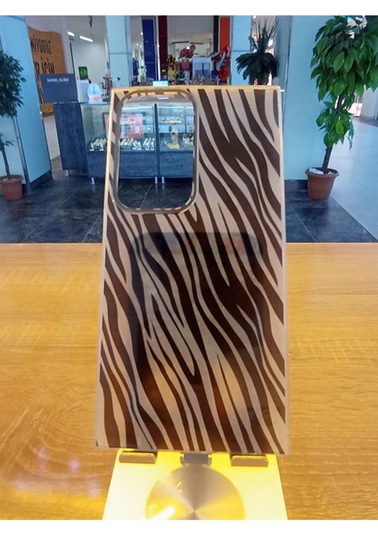 Samsung Galaxy S24 Ultra Leopar Desen Hologramlı Kılıf Darbe Korumalı Kapak modelleri