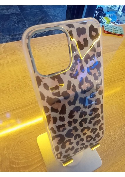 Apple iPhone 12 Pro Max Uyumlu Leopar Desen Hologramlı Kılıf Darbe Korumalı Kapak