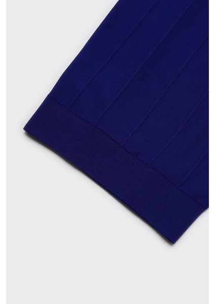 Fermuarlı Polo Yaka Kısa Kol Erkek T-Shirt fırsatları