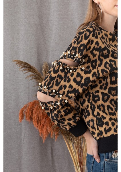 Kadın Leopar Kolu Kesik Inci Detaylı Sweatshirt fiyatları