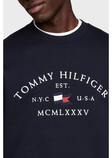 Tommy Hilfiger Pamuklu Regular Fit Bisiklet Yaka Logo Nakışlı Sweat Erkek Sweat MW0MW35526 Dw5