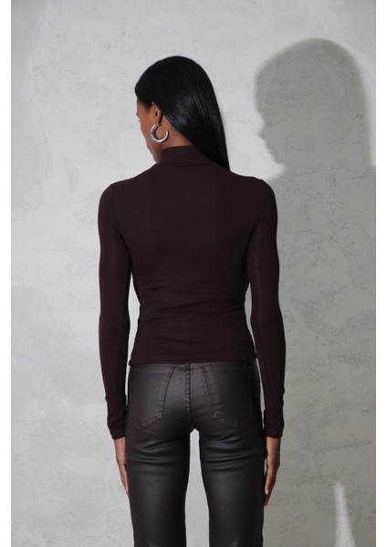 Kahverengi Soft Touch Bambu Dik Yaka Tişört