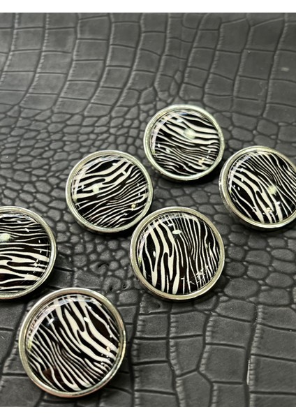 Zebra Desenli Gümüş Metal Plakalı Özel Tasarım Düğme Seti modelleri