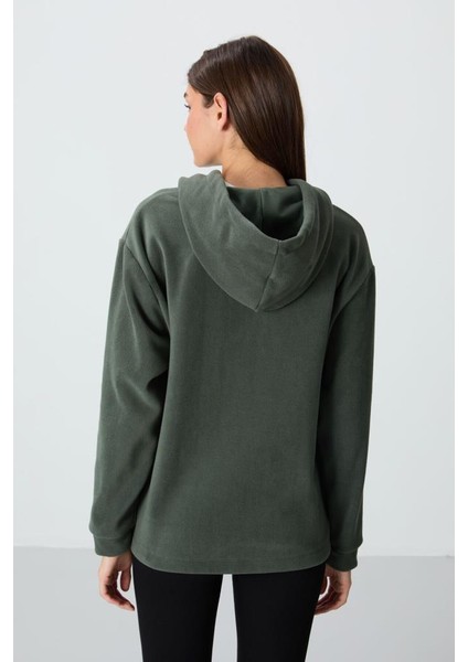 Haki Kalın Yumuşak Dokulu Kapüşonlu Oversize Nakışlı Polar Kadın Sweatshirt - 97292 indirimleri