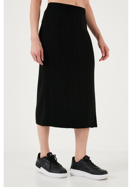 Regular Fit Midi Boy Fitilli Yırtmaçlı Triko Etek Bayan Etek 24K0229K1 indirimleri