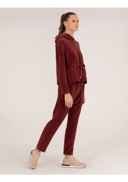 Kadın Bordo Comfort Fit Kapüşonlu Sweatshirt 50254073-VR014