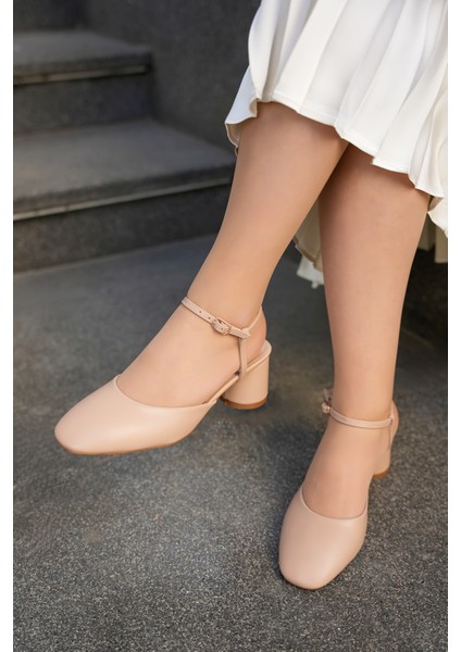Eddy Nude Yuvarlak Kalın Topuklu Küt Burunlu Toka Detaylı Kadın Topuklu Ayakkabı fiyatları