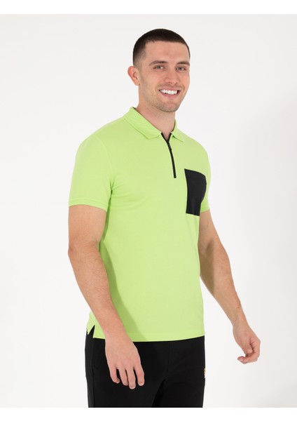 Erkek Yeşil Slim Fit Fermuarlı Polo Yaka Tişört 50263936-VR022