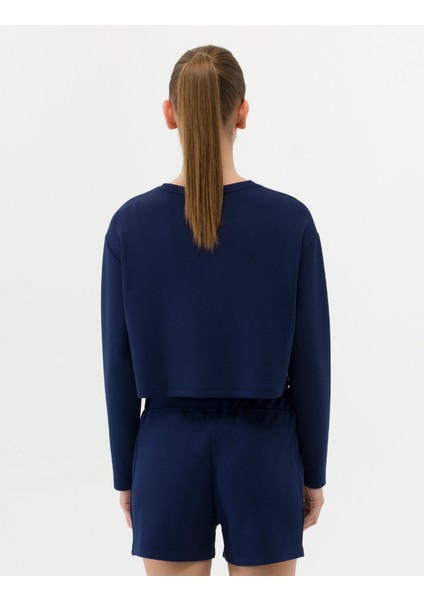 Kadın Lacivert Crop Top Sweatshirt 50263679-VR033