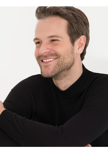 Erkek Siyah Slim Fit Çeyrek Yaka Yün Karışımlı Basic Triko Kazak 50257311-VR046