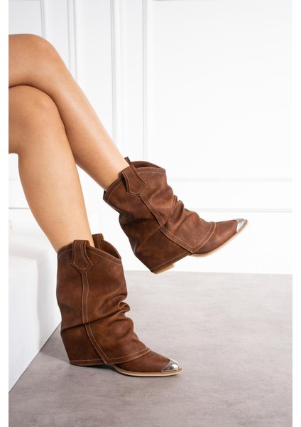 Sasilya Kadın Kovboy Bot Körüklü Burun Demirli Mat Taba Deri fiyatları