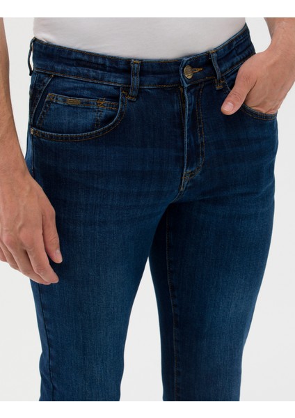 Erkek Lacivert Slim Fit Jean Pantolon 50269067-VR033