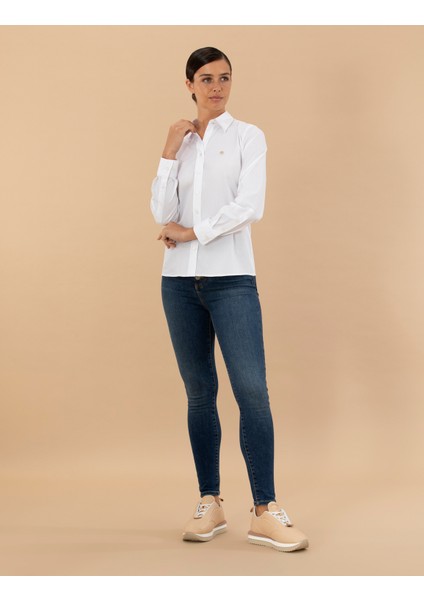 Kadın Beyaz Slim Fit Uzun Kollu Gömlek 50262541-VR013 fırsatları