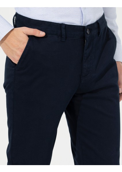 Erkek Lacivert Regular Fit Kanvas Pantolon 50259782-VR033 indirimleri