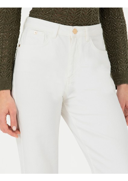 Kadın Beyaz High Waist Flare Fit Jean Pantolon 50273785-VR013 indirimleri