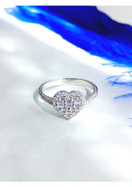 925 Ayar Gümüş Zirkon Taşlı Kalp Tasarım Trend Kadın Yüzük modelleri