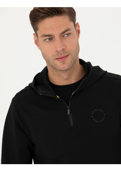 Erkek Siyah Regular Fit Kapüşonlu Sweatshirt 50273900-VR046 fırsatları