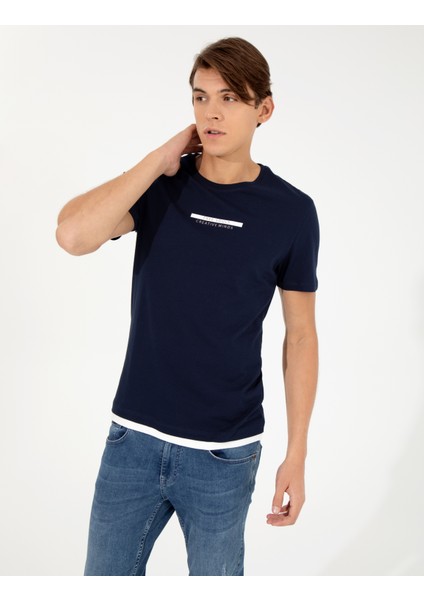 Erkek Lacivert Slim Fit Bisiklet Yaka Tişört 50258441-VR033
