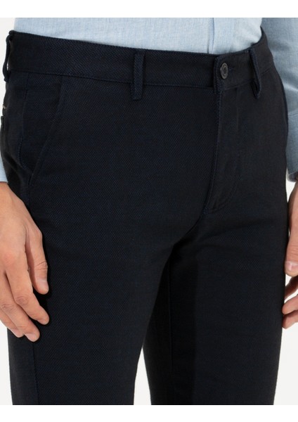 Erkek Lacivert Slim Fit Kanvas Pantolon 50255155-VR033 indirimleri