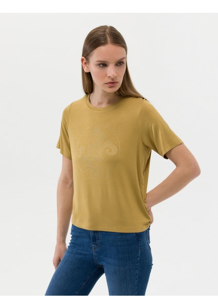 Kadın Yeşil Comfort Fit Tişört 50263400-VR235