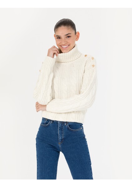 Kadın Krem Regular Fit Balıkçı Yaka Kazak 50276220-VR071