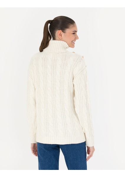 Kadın Krem Regular Fit Balıkçı Yaka Kazak 50276220-VR071