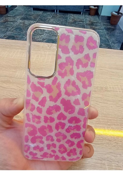 Samsung Galaxy A25 Leopar Desen Hologramlı Kılıf Darbe Korumalı Kapak