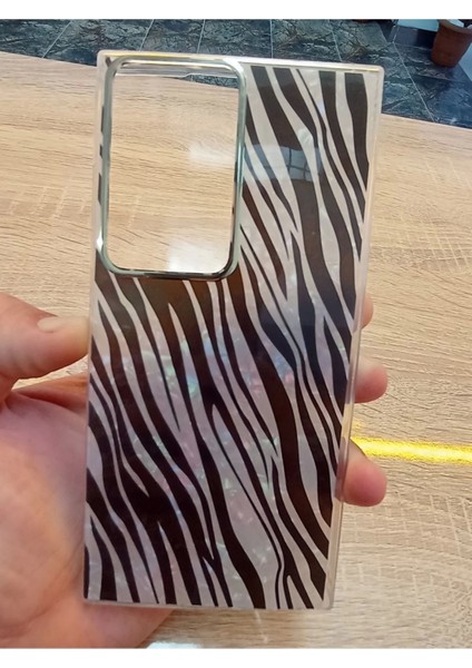 Samsung Galaxy S23 Ultra Leopar Desen Hologramlı Kılıf Darbe Korumalı Kapak