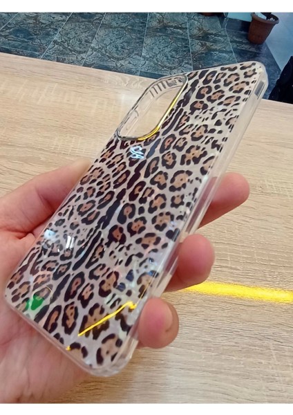 Samsung Galaxy A35 Leopar Desen Hologramlı Kılıf Darbe Korumalı Kapak modelleri