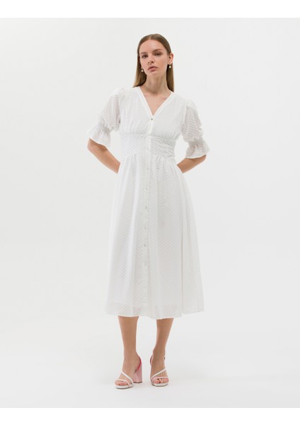 Kadın Ekru Regular Fit Dokuma Elbise 50262635-VR019