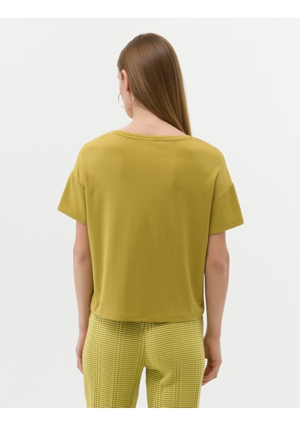 Kadın Yeşil Regular Fit Tişört 50269359-VR235