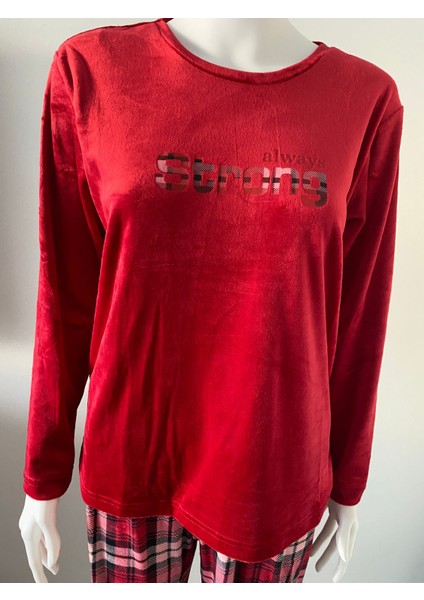 Kırmızı Kadife, Altı Ekoseli Kışlık Pijama Takımı