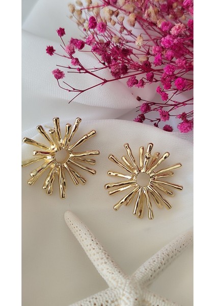 Yıldız Saçaklı Metal Gold Küpe fiyatları