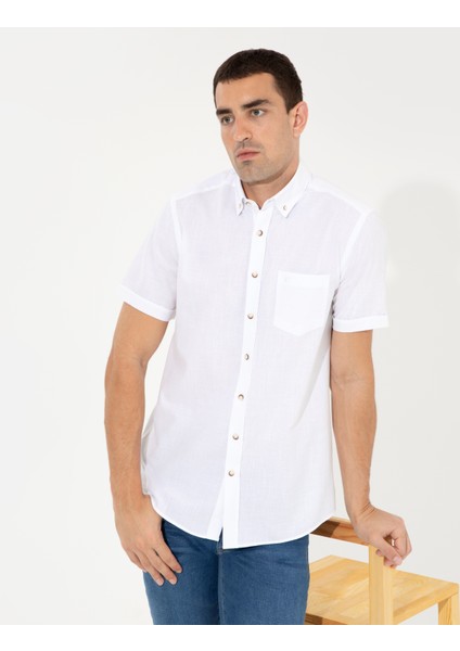 Erkek Beyaz Regular Fit Kısa Kollu Gömlek 50249763-VR013