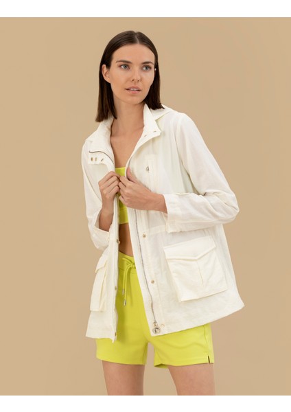 Kadın Ekru Standart Fit Mevsimlik Mont 50263115-VR019