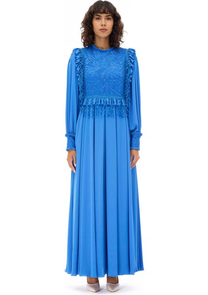 Yaprak Detaylı Romantik Elbise Saks
