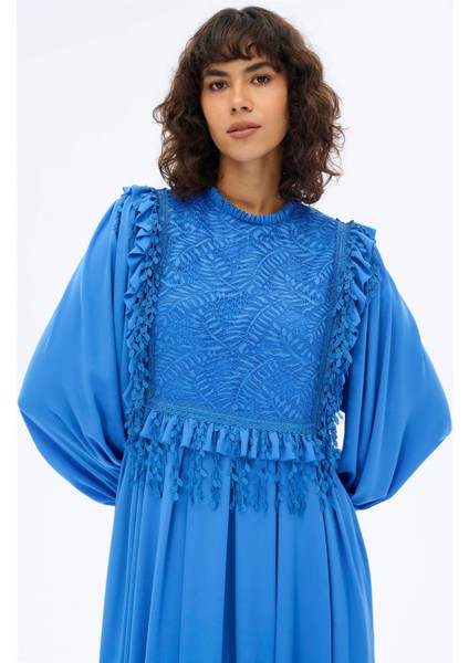 Yaprak Detaylı Romantik Elbise Saks