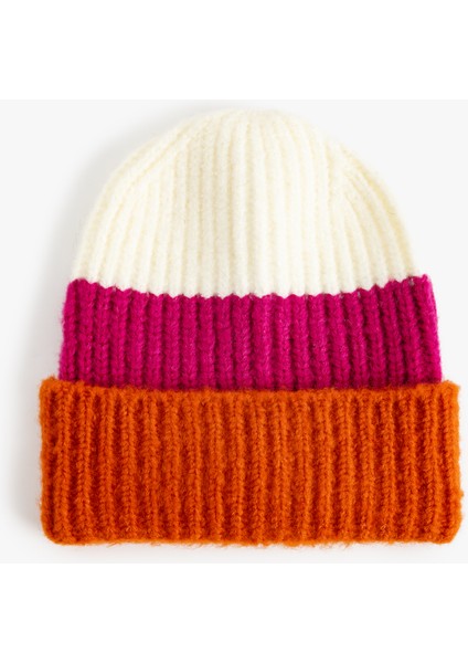 Örgü Bere Renk Bloklu Katlama Detaylı