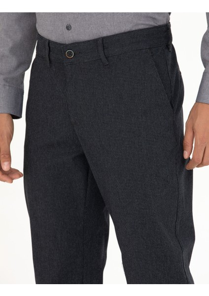 Erkek Lacivert Slim Fit Kanvas Pantolon 50278440-VR033