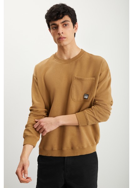 Dımıtrı Erkek Soluk Efektlı Ceplı Süs Etiketli Oversıze Fit Haki Sweatshirt