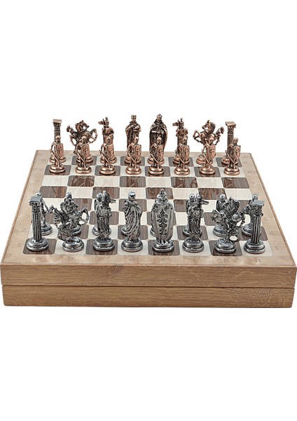 Gifthome Büyük Boy Metal Ingiliz Satranç Takımı Antik ve Rustik Desenli Sandıklı Mdf TAHTASI(36X36X6 Cm.)