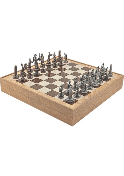 Gifthome Orta Boy Metal Yunan Mitolojisi Satranç Tk. Antik ve Rustik Desenli Sandıklı Mdf TAHTASI(36X36 Cm.)