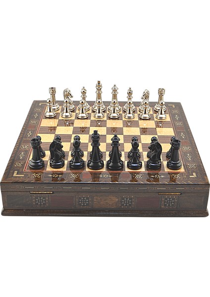 Gifthome Premium Black Metal Klasik Satranç Takımı ve El Imali Masif Ahşap Sandıklı (Ceviz) Tahtası (38X38X6 Cm.) fırsatları